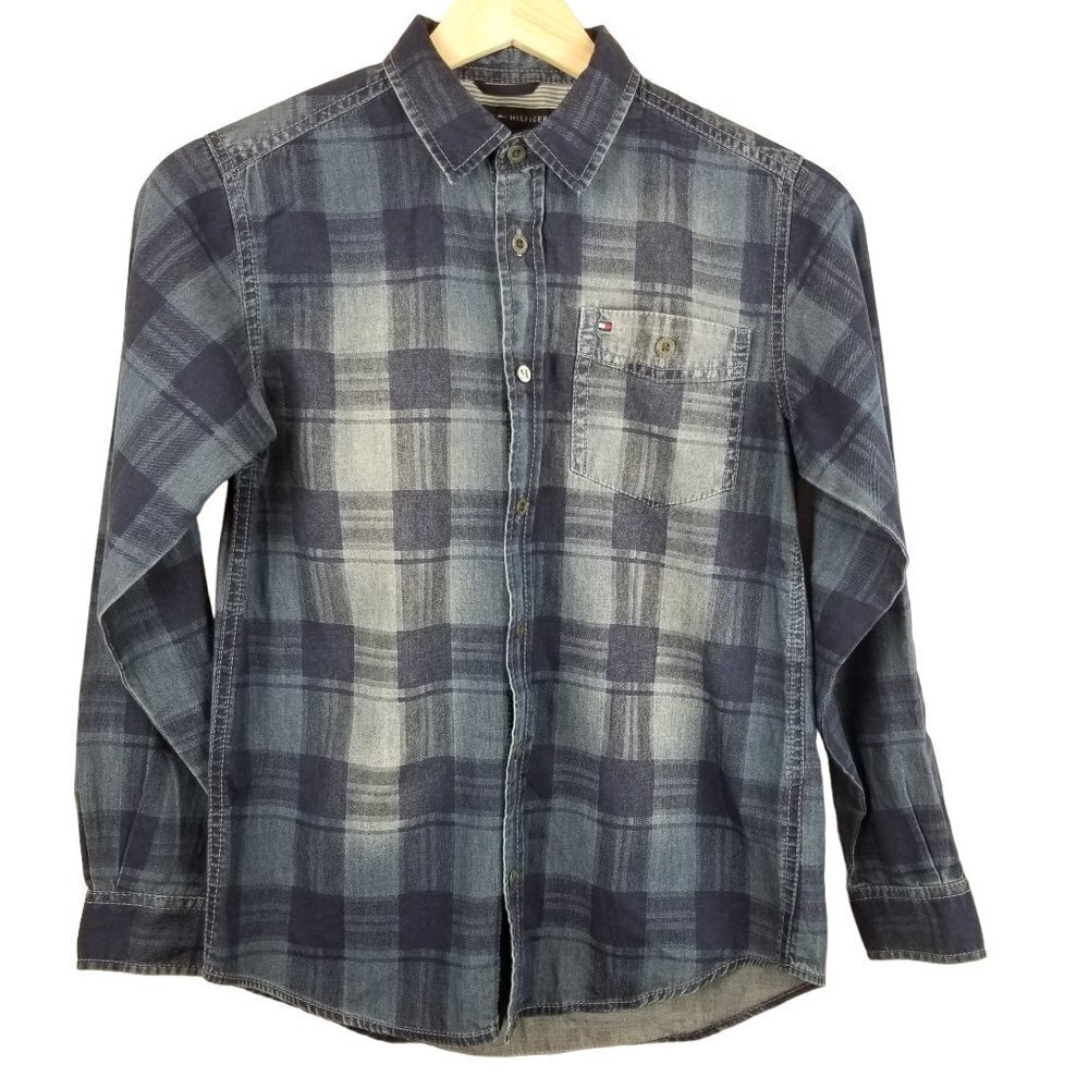 TOMMY Hilfiger Boys Medium 12-14 Chambray Plaid Button up Shirt 100% Cotton